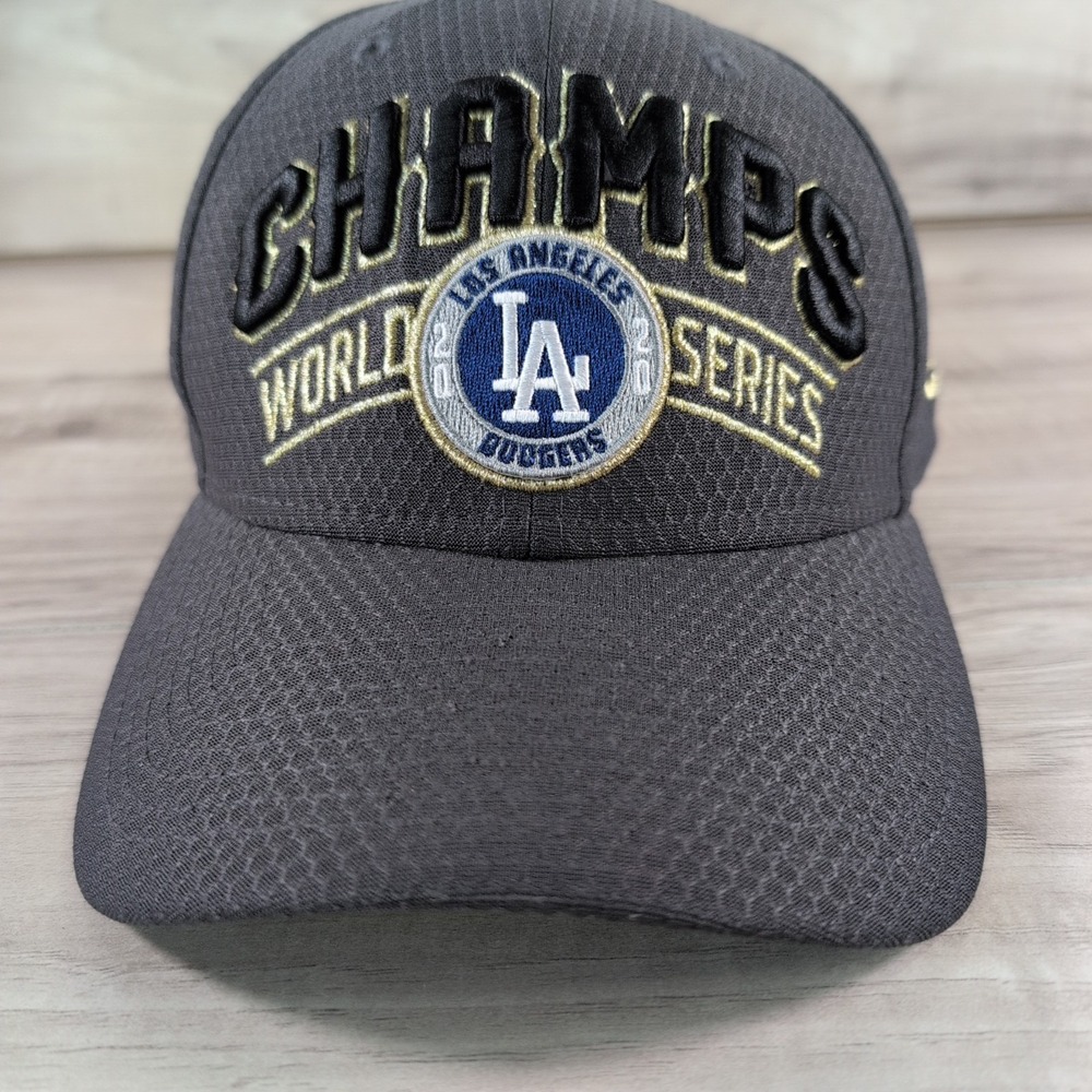 39Thirty New Era Los Angeles 2020 World Series Champs On-Field Cap Fitted One Sz